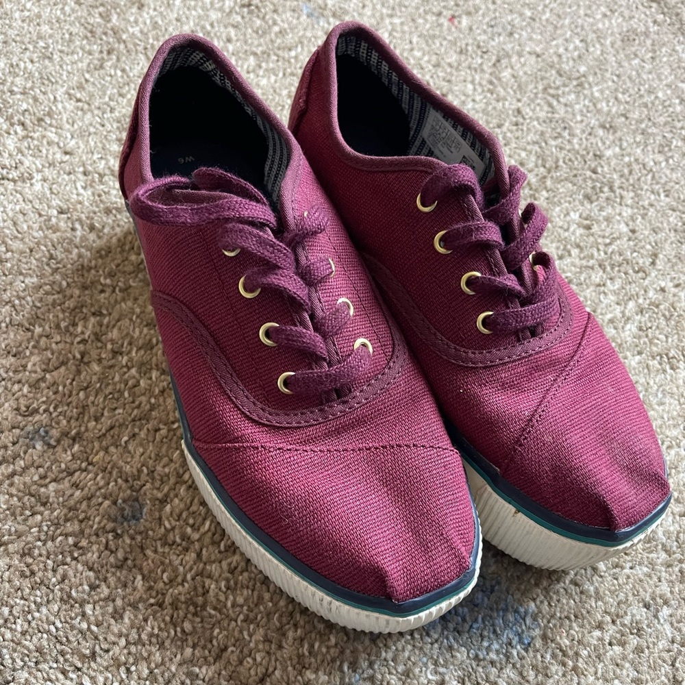 Toms women shoes